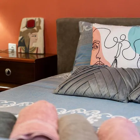 Elena's House Apartmán Polistilon