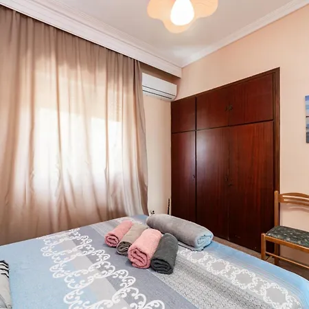 Elena's House شقة Polistilon